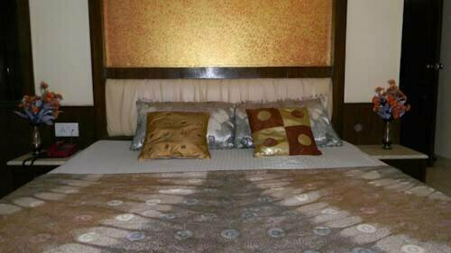 Hotel Maanvi, Забронировать Отель Пахар-Ганж Нью-Дели