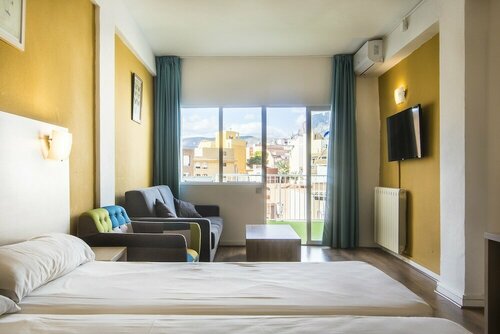 Hotel Benidorm City Olympia, Забронировать Отель Отели Бенидорм с завтраком, рядом с Church of San Jaime and Santa Ana, Завтраки