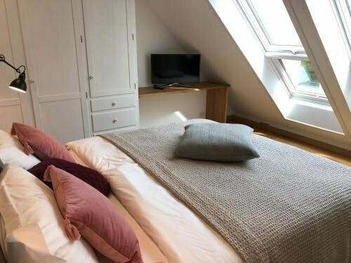 GRIMMS LIVING, Забронировать Отель Отели Bad Wilhelmshoehe 4 звезды, 4*