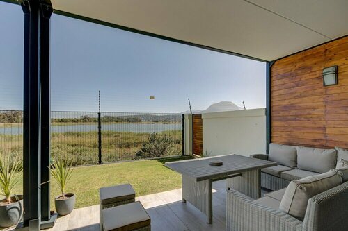 UniqueStay Paardevlei Square 2 Bedroom, Book Hotel Cape Town Vest-Kapprovinsen