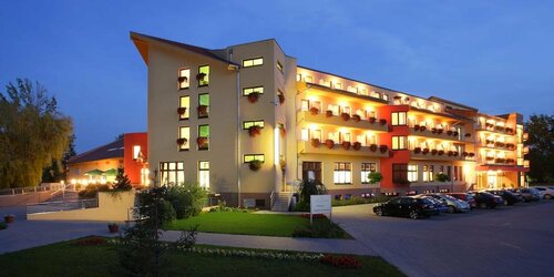 Wellness Hotel Patince, Брондау Қонақ үй Patince Nitriansky kraj