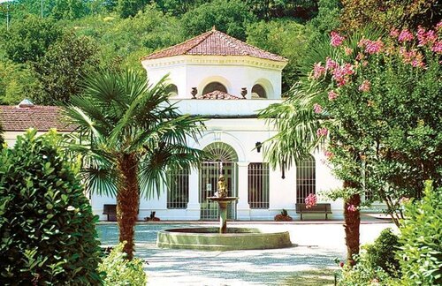 Terme di Fontecchio, Book Hotel Città di Castello Umbrien