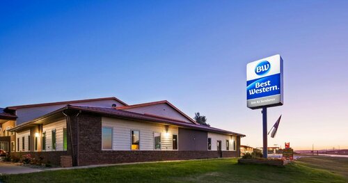Serena Inn & Suites, Buchen Sie Hotel Sundance Wyoming