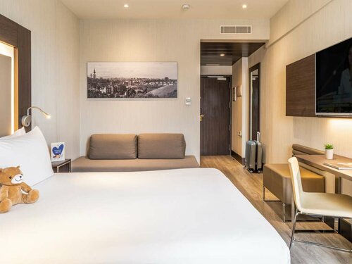 Novotel Madrid Center, Забронировать Отель Отели Мадрида с парковкой, рядом с Andrés Eloy Blanco, Парковка