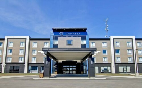 Canalta Kindersley, Book Hotel Hoteller i Saskatchewan med pool, Swimmingpool