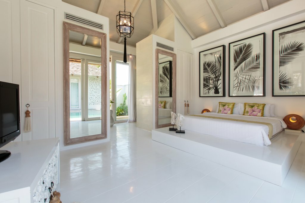 Mia Beach, beach villa and events