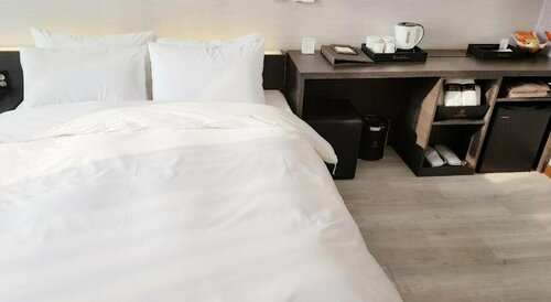 Hotel Wooyeon Flora, Забронировать Отель Порён провинция Чхунчхон-Намдо