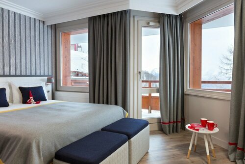 Araucaria Hotel & Spa, Забронировать Курортный отель Ла-Плань-Тарантез Рона-Альпы