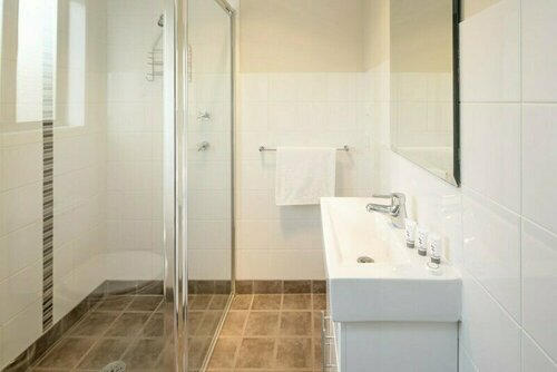 Eclipse 5- Spacious Townhouse, Забронировать Отель Отели Kosciuszko National Park с парковкой, Парковка