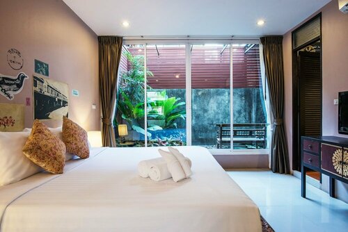 Feung Nakorn Balcony Rooms and Cafe, Забронировать Отель Отели Бангкока с завтраком, рядом с Храм Ват Ратчанатдарам Воравихан, Завтраки