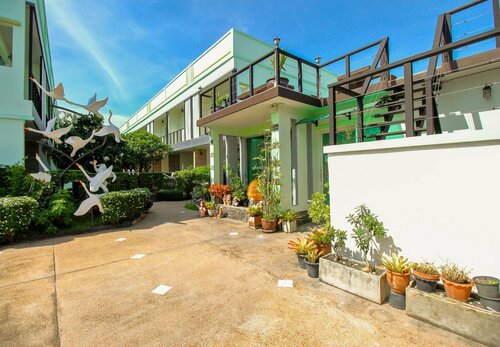 OYO 242 Baan Noppadol Hua Hin Resort, Rezervovat Lázně / Resort Hotely v Central Thailand se snídaní, Snídaně