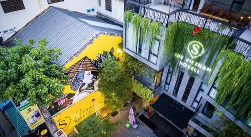 The Vietnam Hostel, Забронировать Хостел Отели Дананга муниципалитета с парковкой, рядом с Мост влюбленных в Дананге, Парковка