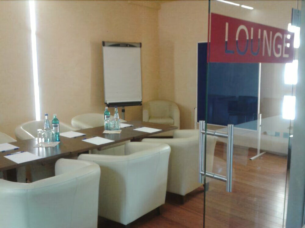 Hotel Zwo