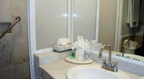 Hotel Francis Drake, Prenota Hotel Hotel 4 stelle a Campeche, 4*