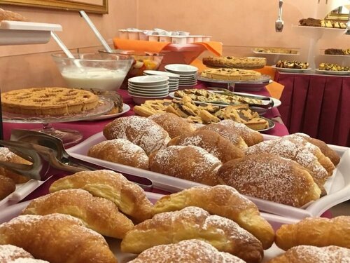 Hotel Manola, Забронировать Отель Риваззурра Римини