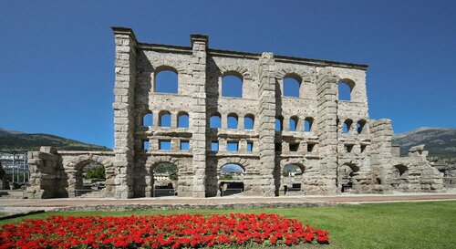 Hotel Express Aosta East, Забронировать Отель Отели Пилы с питанием, Пансион