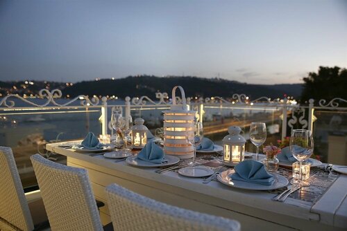 Fuat Pasa Yalısı, Đặt Khách sạn Sariyer Istanbul