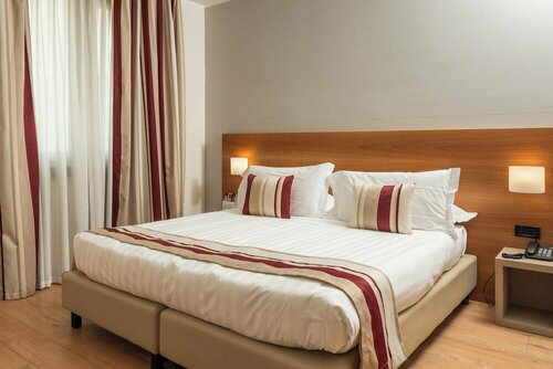 Hotel Royal Falcone, Брондау Қонақ үй Monza Lombardy