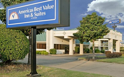 Americas Best Value Inn & Suites-memphis/graceland, Book Hotel Hoteller i Tennessee med parkering, Parkering