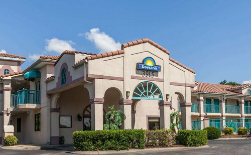 Red Roof Inn Franklin, Забронировать Отель Отели Теннесси с парковкой, Парковка