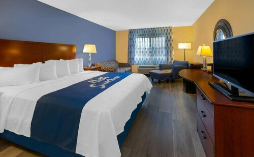 Days Inn by Wyndham Milan Sandusky South, Prenota Hotel Hotel a Ohio con parcheggio, Parcheggio