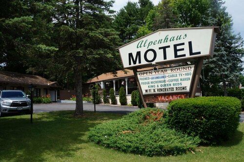 Alpenhaus Motel, Foglalás Motel Queensbury Adirondack Mountains