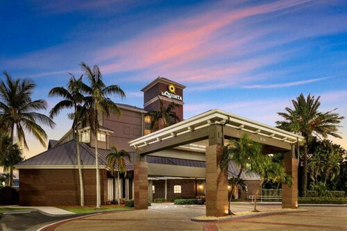 La Quinta by Wyndham Miami Airport West, Забронировать Отель Отели Майами с завтраком, Завтраки