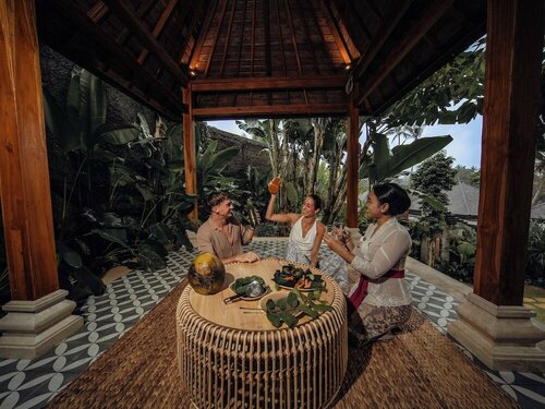 Maar Resort & Spa Ubud by Ini Vie Hospitality, Забронировать Курортный отель СПА-отели провинции Бали, SPA-услуги