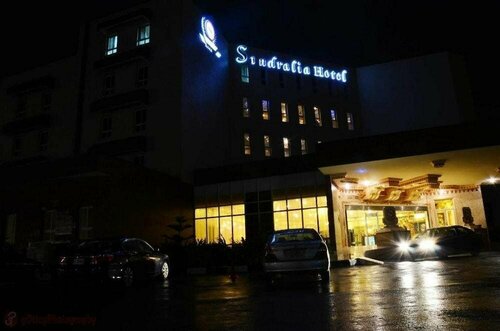 Sandralia Hotel by White Stones, Prenota Hotel Hotel a Abuja con piscina, Piscina