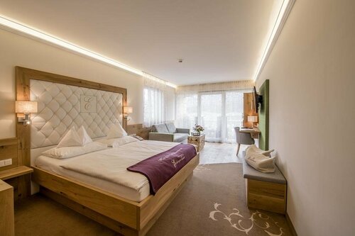 Hotel Eichingerbauer, Book Hotel Mondsee Mondseeland