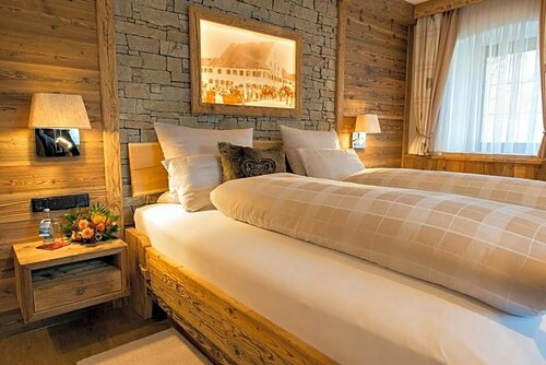 Wellness-Hotel ADLER, Забронировать Отель Отели Баварии с парковкой, Парковка