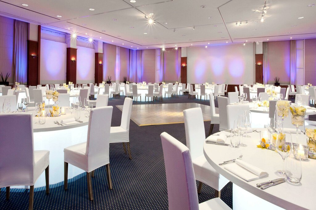 Crowne Plaza Berlin City Centre Kudamm by IHG