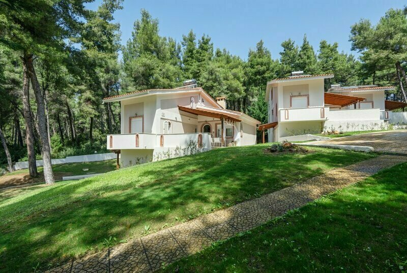 Ekatis House I