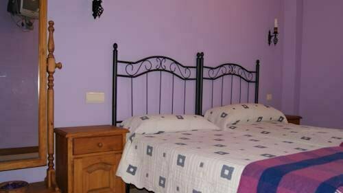 Hotel Rural India Chica, Забронировать Отель Медина-де-Риосеко Valladolid Province, рядом с Museo de Semana Santa