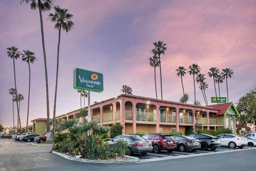 Vagabond Inn Costa Mesa, Забронировать Отель Коста-Меса Beach Cities Orange County