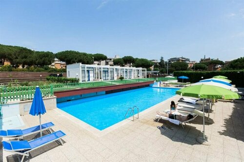 Hotel Poggioverde, Брондау Қонақ үй Corviale қаласындағы жүзу бассейні бар қонақ үйлер, Жүзу бассейні
