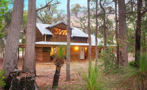 Woodstone Cottages, Забронировать Отель Отели Geographe Bay с парковкой, Парковка