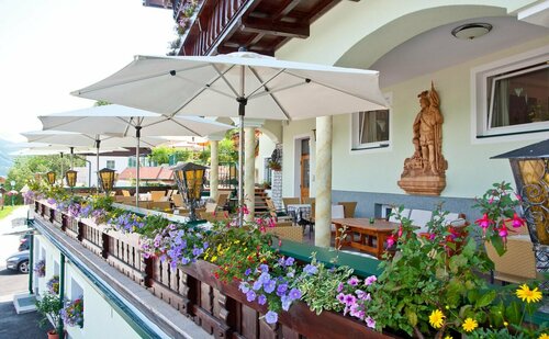 Panoramahotel Gürtl, Rezervați Hotel Haus im Enstal Liezen