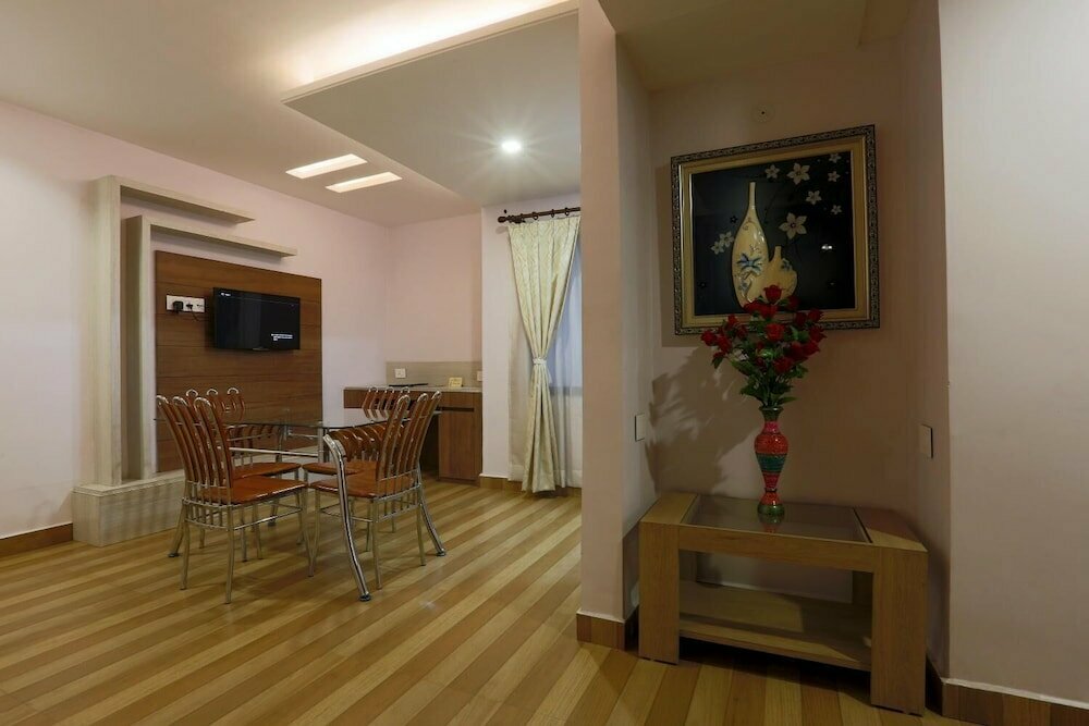 Hotel Sj International