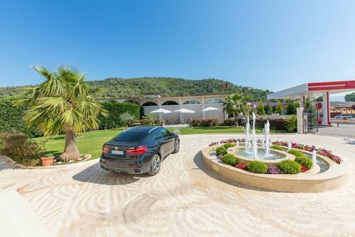 Hotel Belagrita, Prenota Hotel Hotel a Berat County con parcheggio, Parcheggio