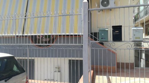 B&B Giusy, Book Bed and Breakfast Hoteller i Ercolano med parkering, Parkering