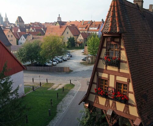 Romantik Hotel Markusturm, Забронировать Отель Отели Ротенбург-об-дер-Таубер 3 звезды, рядом с Рождественский рынок Ротенбурга, 3*