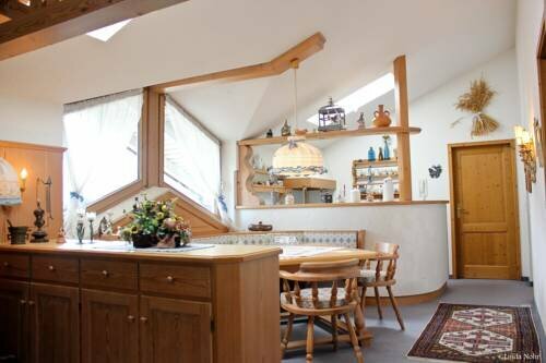 Hotel Restaurant Neu Meran, Prenota Hotel Hotel 3 stelle a Baviera, 3*