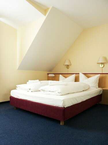 Boutique Hotel Villa Stockum, Забронировать Отель Отели Унтеррат 3 звезды, 3*
