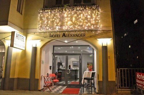 Boutique Hotel Kerlin, Забронировать Бутик-отель Отели Берлина с парковкой, рядом с Andenbuch Romanische Buchhandlung, Парковка