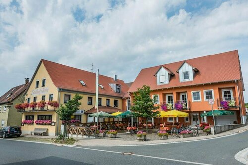 Gasthof Rose, Забронировать Отель Отели Баварии с парковкой, Парковка
