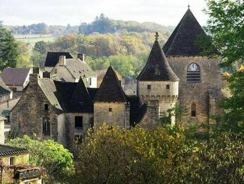 Logis Hôtel Restaurant La Borie, Забронировать Отель Сен-Женьес Black Perigord