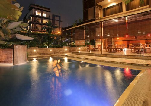 Bali World Hotel, Prenota Hotel Hotel 3 stelle a Bandung, 3*