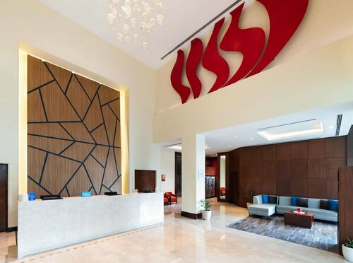 Hilton Garden Inn New Delhi/Saket, Забронировать Отель Отели Нью-Дели с парковкой, Парковка