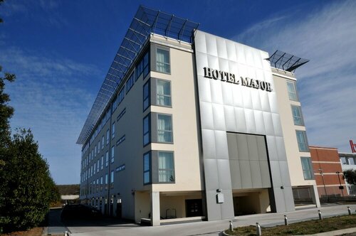 Hotel Major, Book Hotel Hoteller i Friuli Venezia Giulia med parkering, Parkering